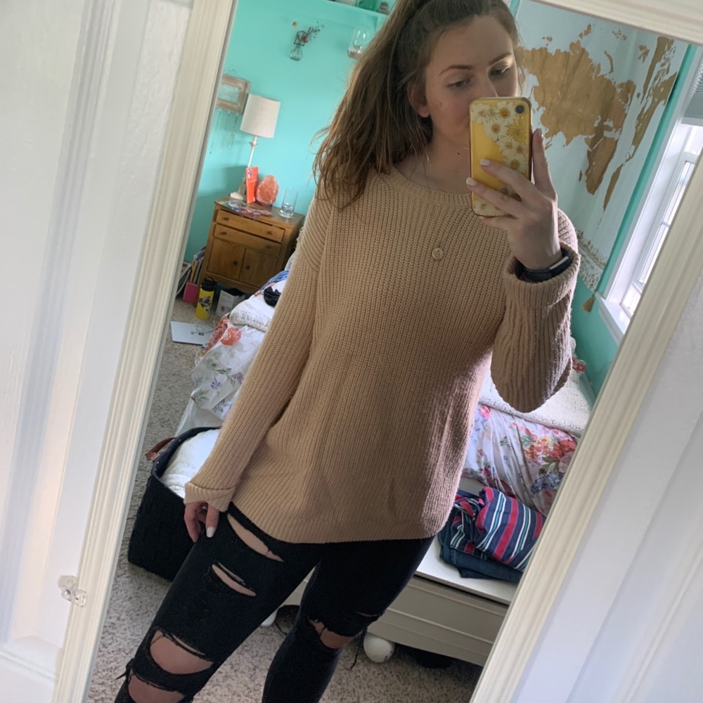 Forever 21 knit sweater | large